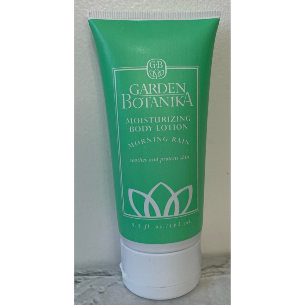 Vintage Garden Botanika Morning Rain Body Lotion